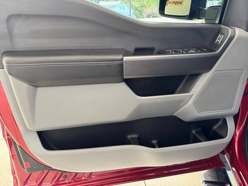 Used 2025 Ford F250 XL w/ F-250 >10K GVWR Package AWD/4WD image 11
