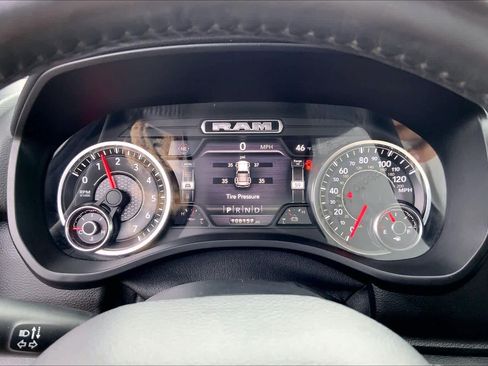 Used 2021 RAM 1500 Big Horn image 24