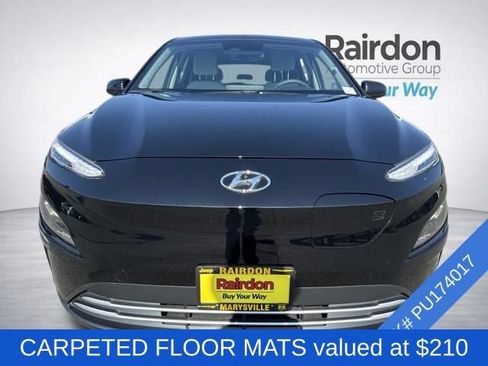 Used 2023 Hyundai Kona SE FWD image 2