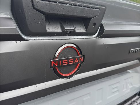 New 2025 Nissan Frontier PRO-4X w/ Pro Premium Package image 14