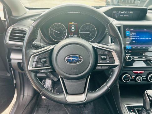 Used 2021 Subaru Impreza 2.0i Limited image 19