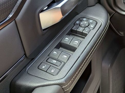 New 2026 RAM 2500 Rebel w/ Rebel Level 1 Equipment Group AWD/4WD image 25