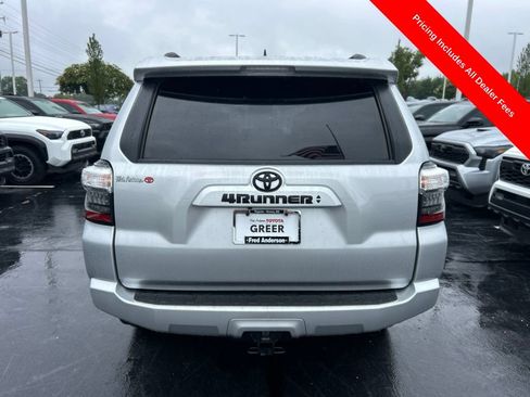 Used 2024 Toyota 4Runner SR5 RWD image 17