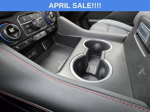 Used 2024 Chevrolet Suburban RST image 26