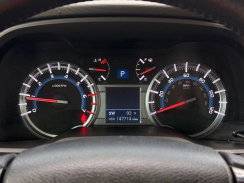Used 2016 Toyota 4Runner Trail AWD/4WD image 31