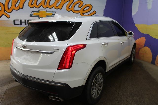 Used 2018 Cadillac XT5 Luxury w/ Driver Awareness Package AWD/4WD image 5