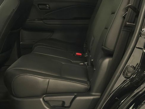 Used 2023 Honda Passport EX-L image 23