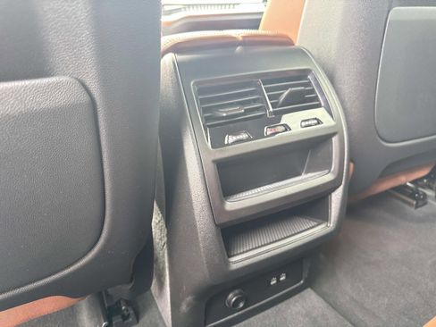 Used 2024 BMW X5 xDrive40i w/ M Sport Package AWD/4WD image 16