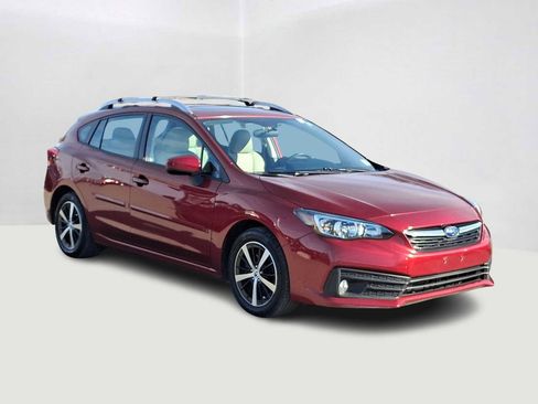 Used 2023 Subaru Impreza Premium image 4