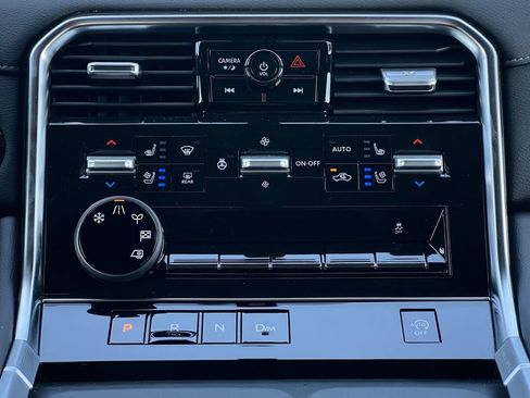Certified 2026 Nissan Armada Platinum RWD image 4