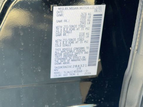 New 2025 Nissan Pathfinder Platinum w/ Cargo Package image 21