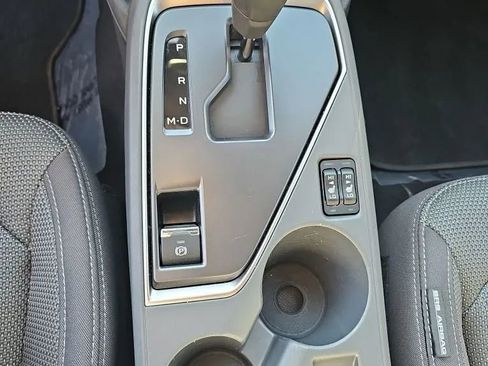 Used 2024 Subaru Crosstrek 2.0i Premium image 15