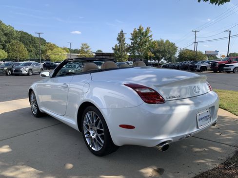 Used 2007 Lexus SC 430 Convertible RWD image 8