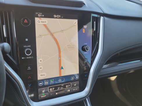 Used 2024 Subaru Outback Limited image 11