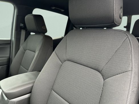 New 2026 GMC Canyon Elevation w/ Convenience Package image 23