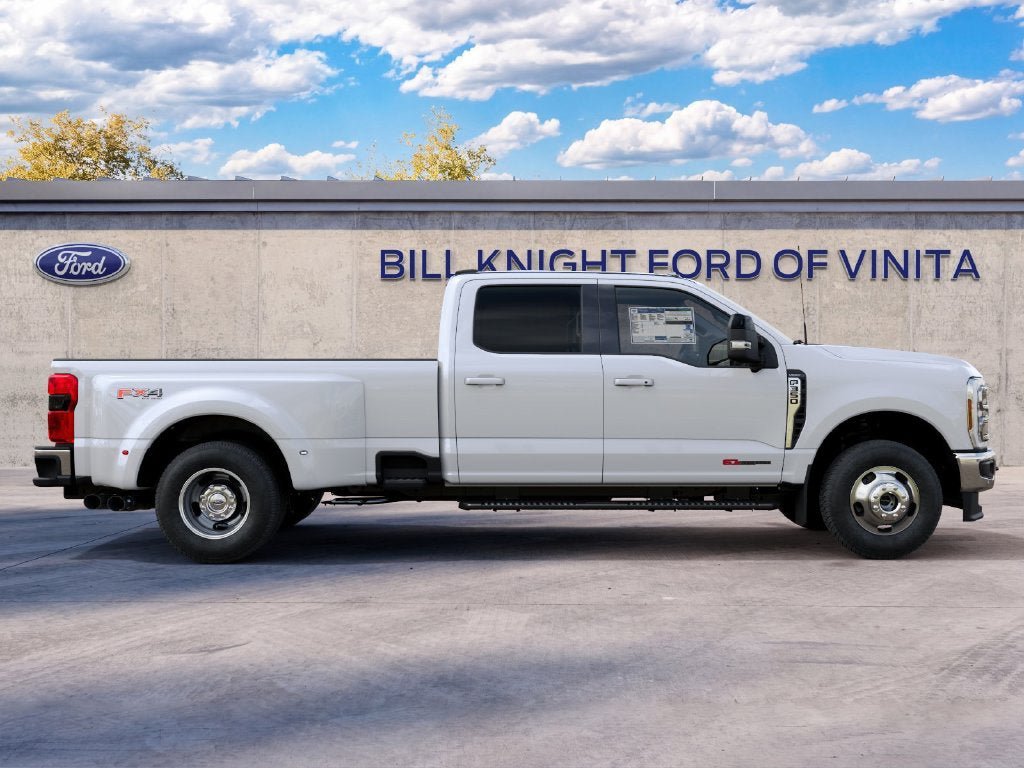 New 2027 Ford F350 Lariat w/ Lariat Premium Package AWD/4WD image 5