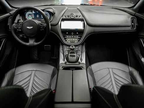 Used 2023 Aston Martin DBX 707 image 43