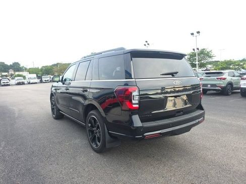 Used 2023 Ford Expedition Limited AWD/4WD image 4
