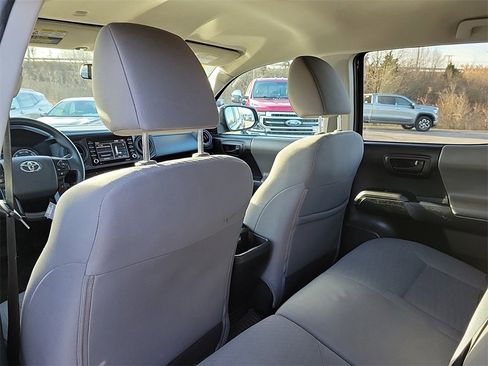 Used 2023 Toyota Tacoma SR image 12