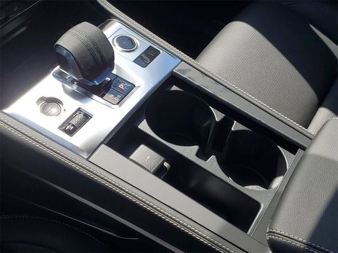 New 2026 Jaguar F-PACE R-Dynamic S image 24