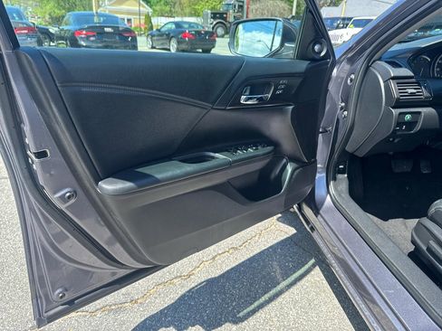 Used 2014 Honda Accord EX-L image 13