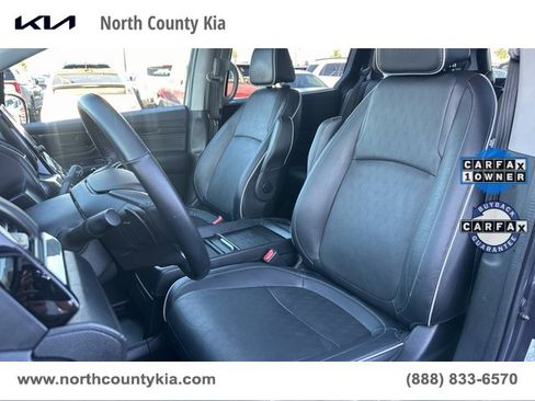 Used 2023 Honda Odyssey Elite image 3