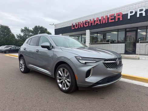 Used 2023 Buick Envision Avenir AWD/4WD image 4