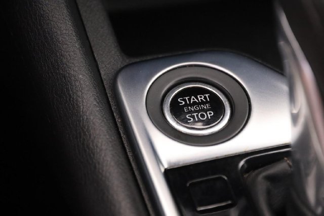 Certified 2024 Nissan Sentra SV FWD image 14