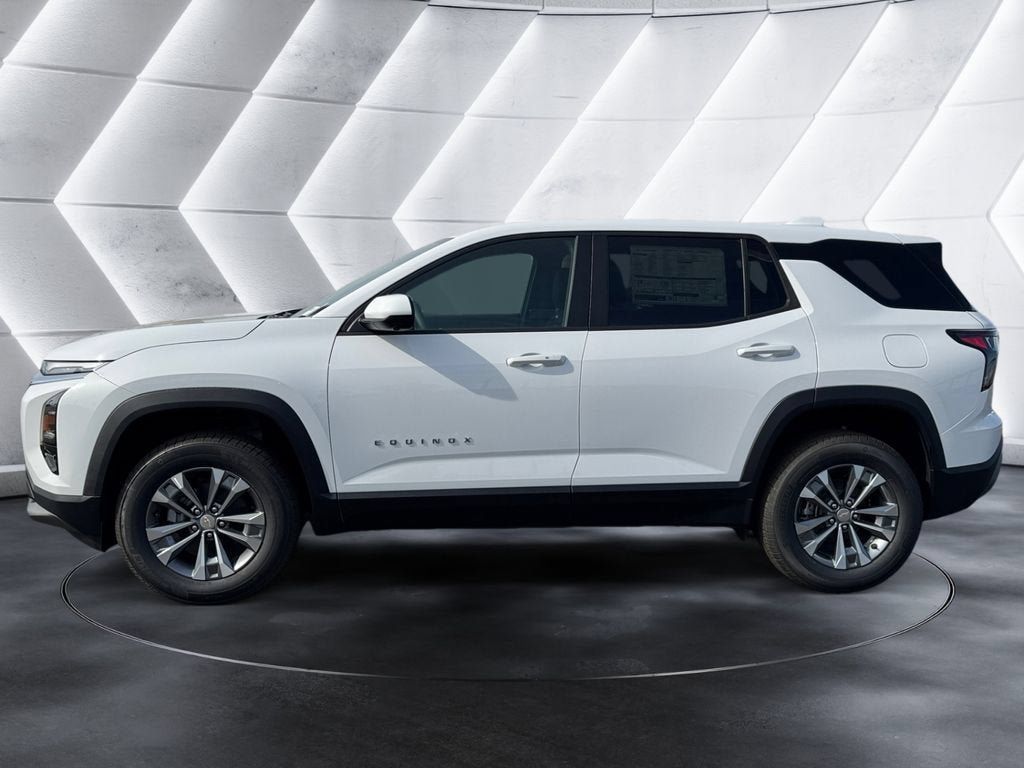 Certified 2026 Chevrolet Equinox LT w/ Safety and Technology Package AWD/4WD image 2