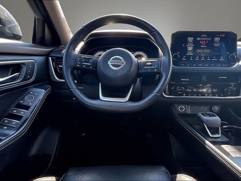 Used 2021 Nissan Rogue Platinum AWD/4WD image 8