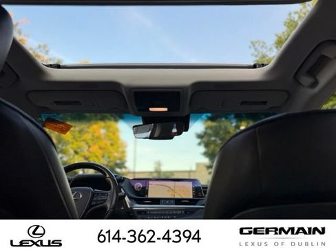 Used 2019 Lexus ES 350 w/ Premium Package FWD image 15