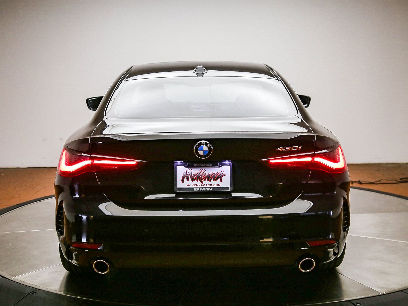 Used 2024 BMW 430i Coupe w/ Convenience Package RWD image 6