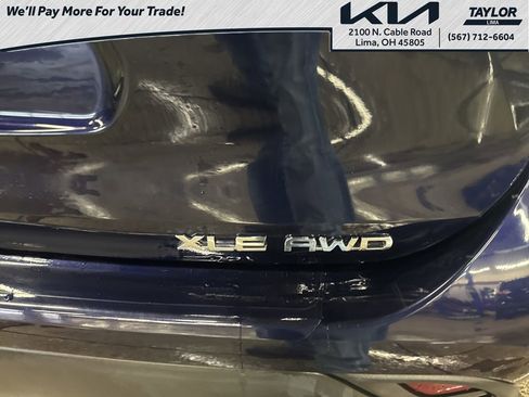 Used 2022 Toyota Highlander XLE image 31