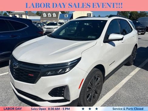 Used 2023 Chevrolet Equinox RS w/ RS Leather Package AWD/4WD image 12
