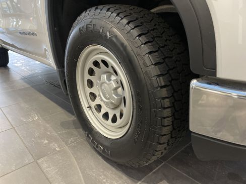 Used 2024 GMC Sierra 1500 Pro w/ Pro Value Package AWD/4WD image 13
