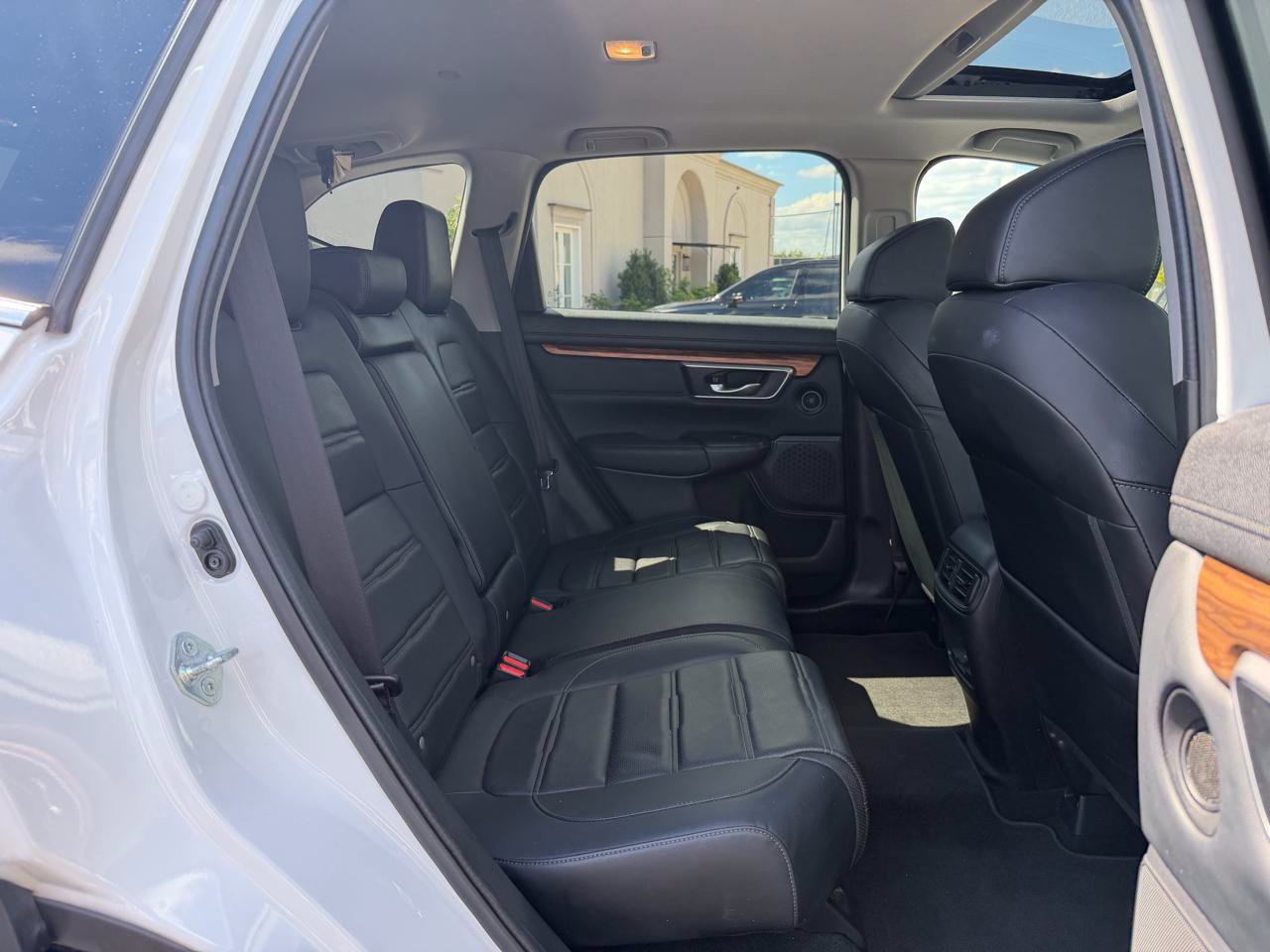 Used 2022 Honda CR-V EX-L image 10
