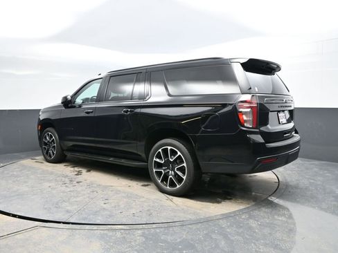 Used 2023 Chevrolet Suburban RST w/ Luxury Package image 7