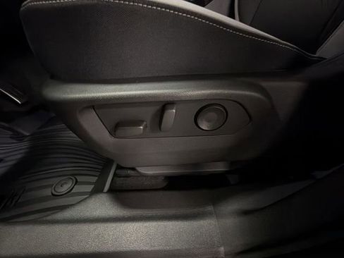 New 2026 Buick Envision Sport Touring image 37