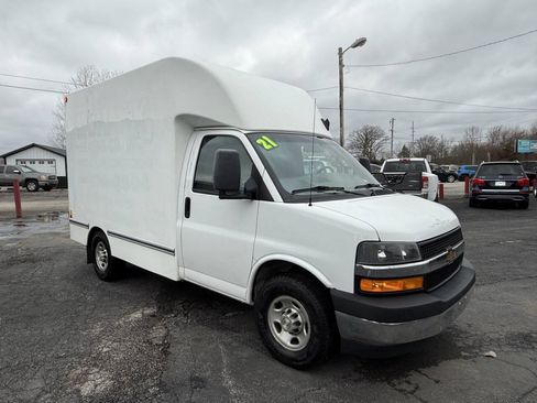 Used 2021 Chevrolet Express 3500 w/ Power Convenience Package RWD image 6