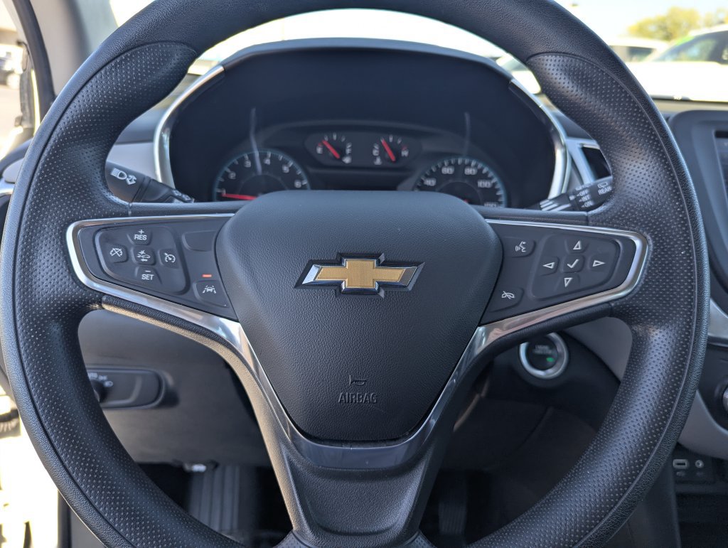 Used 2021 Chevrolet Equinox LS AWD/4WD image 18