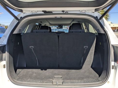 Used 2019 Kia Sorento EX image 12