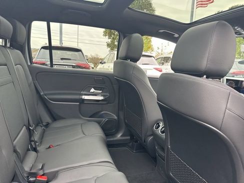 Used 2026 Mercedes-Benz GLB 250 image 26