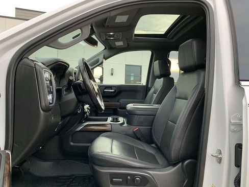 Used 2022 GMC Sierra 1500 SLT w/ SLT Convenience Package image 30