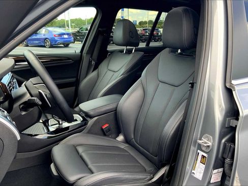 Used 2024 BMW X3 sDrive30i RWD image 7