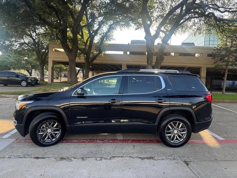 Used 2018 GMC Acadia SLT FWD image 3