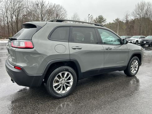 Used 2022 Jeep Cherokee Latitude Lux w/ Sun & Sound Group image 6