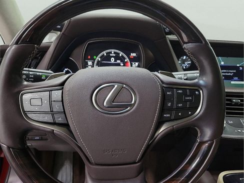 Used 2018 Lexus LS 500 image 15