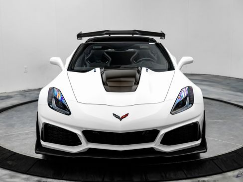 Used 2019 Chevrolet Corvette ZR1 image 36