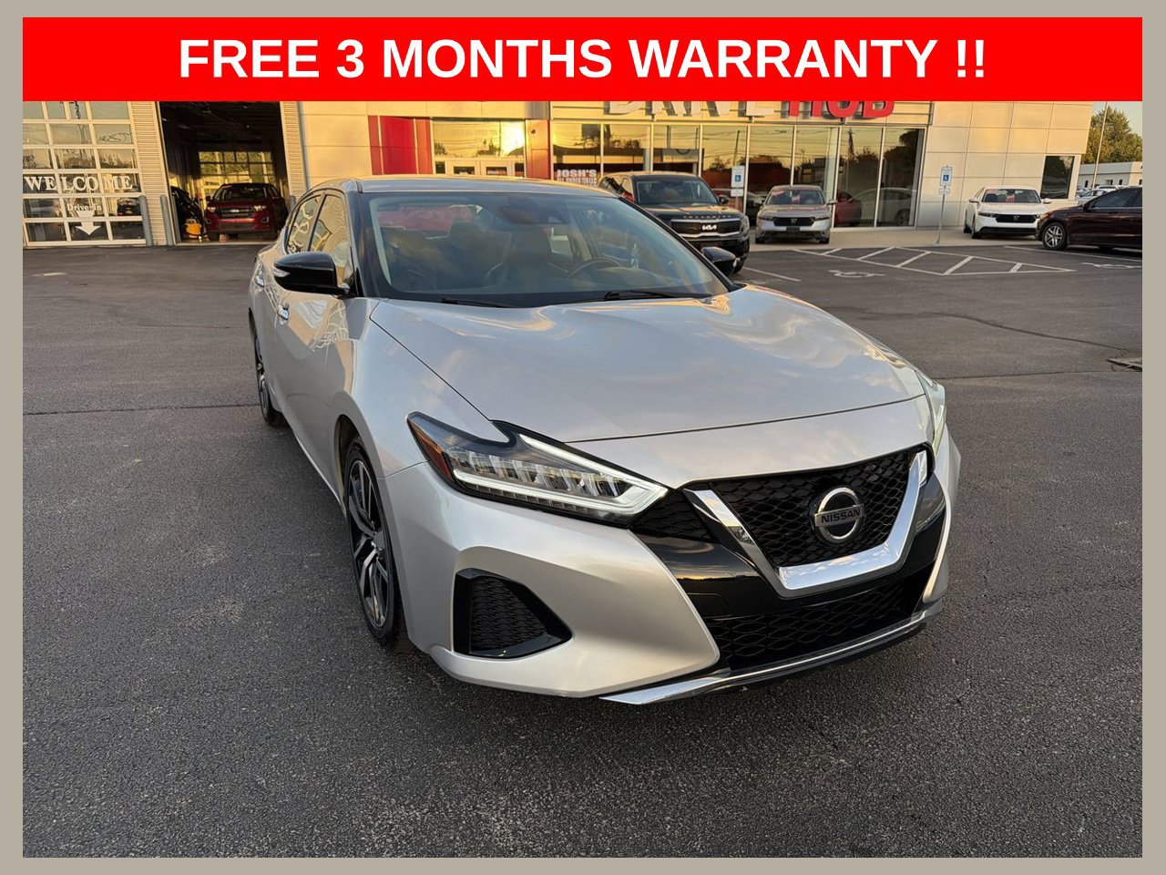 Used 2021 Nissan Maxima 3.5 SV w/ Floor Mat Group FWD image 1