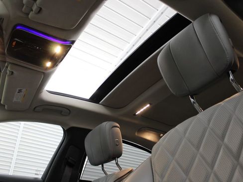 Used 2022 Mercedes-Benz S 580 4MATIC Sedan image 37
